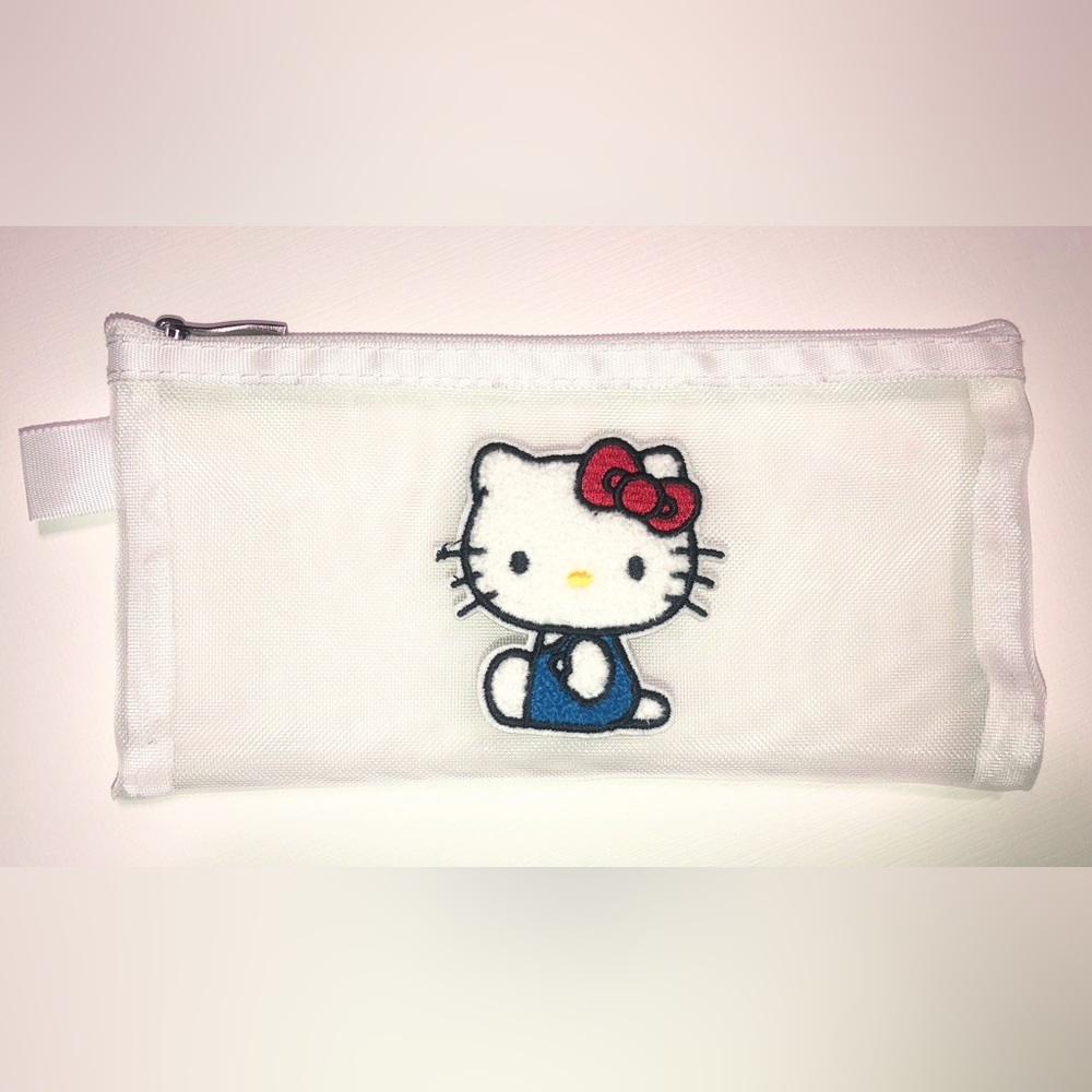 Hello Kitty Zippered Mesh Pouch - never used